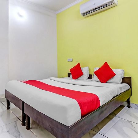 Hotel O Cozy Stay Delhi  Esterno foto